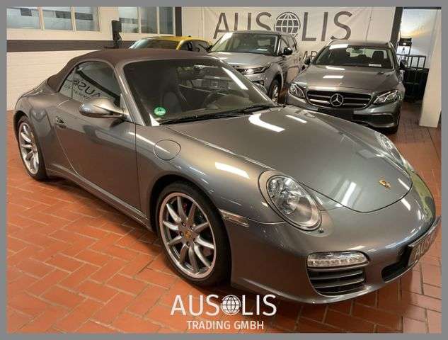 911