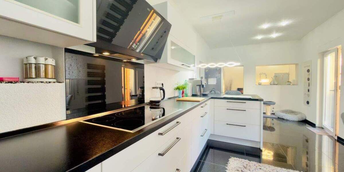 Etagenwohnung Mönchengladbach Rheydt - 4 Zimmer, 112 m&sup2;, 310.000&euro; | Angebot:25317263