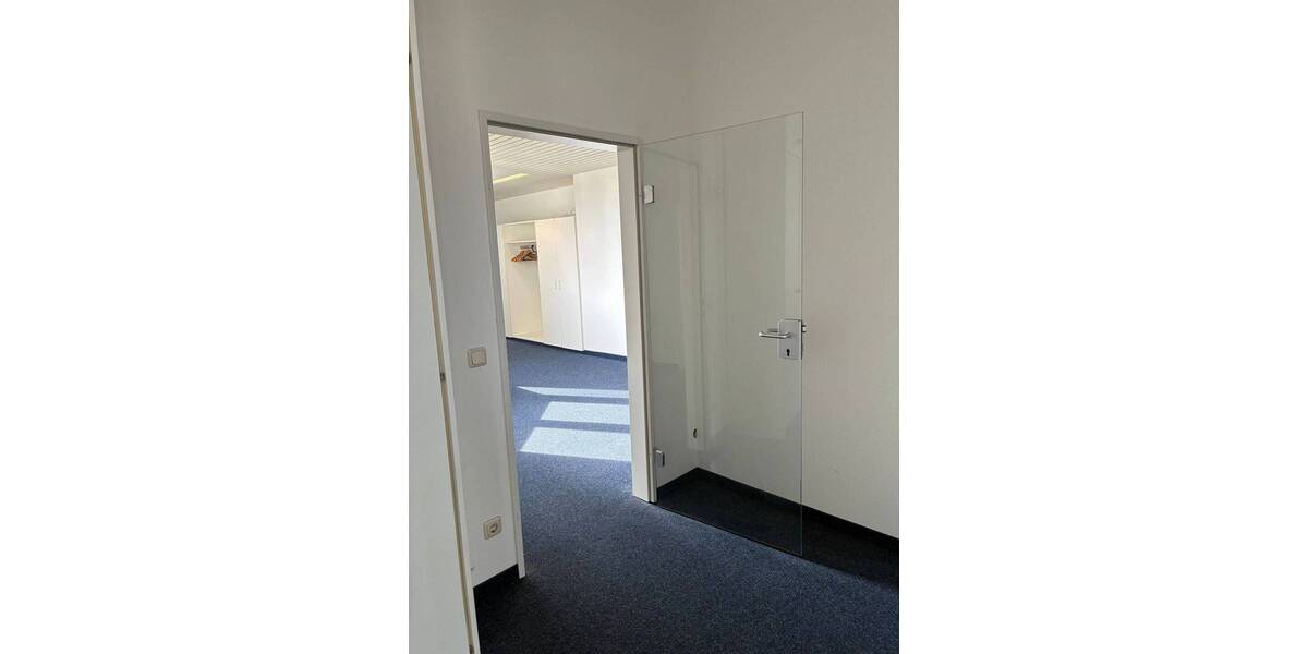 Gewerbeobjekt Krefeld Kempener Feld/Baakeshof - 898&euro; | Angebot:26258241