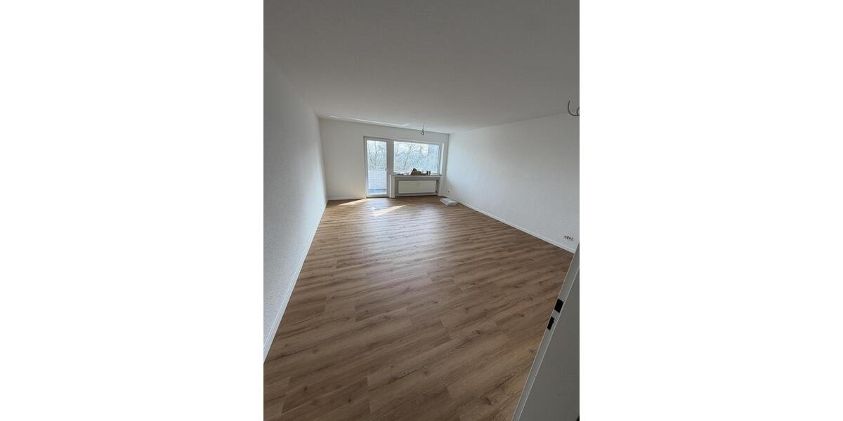 Etagenwohnung Viersen Hülsdonk - 2 Zimmer, 74 m&sup2;, 888&euro; | Angebot:25946698