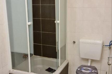 Sonnige grosszügige 3 Zi Wohnung mit Terrasse in ruhiger Lage 3 zimmer