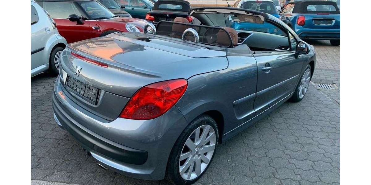 Peugeot 207 108.000 km 5.950 &euro; Moers 47443