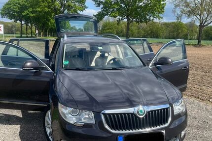 Skoda Superb 281.000 km 4.600 &euro; Krefeld 47809