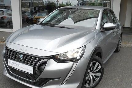 Peugeot 208 14.000 km 14.990 € Remscheid 42897