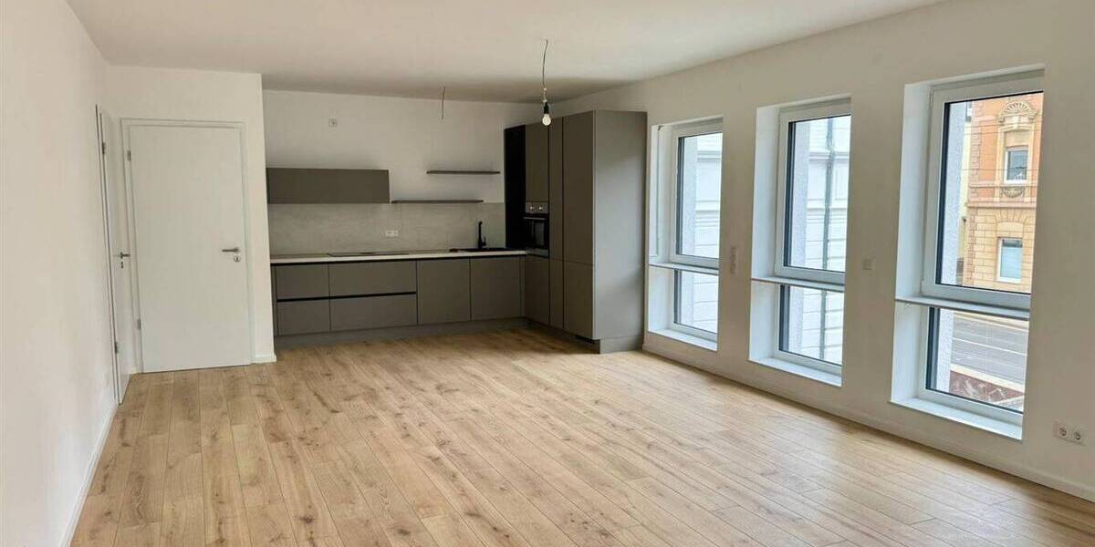 Etagenwohnung Düsseldorf Ludenberg - 3 Zimmer, 104 m&sup2;, 1.900&euro; | Angebot:26930337