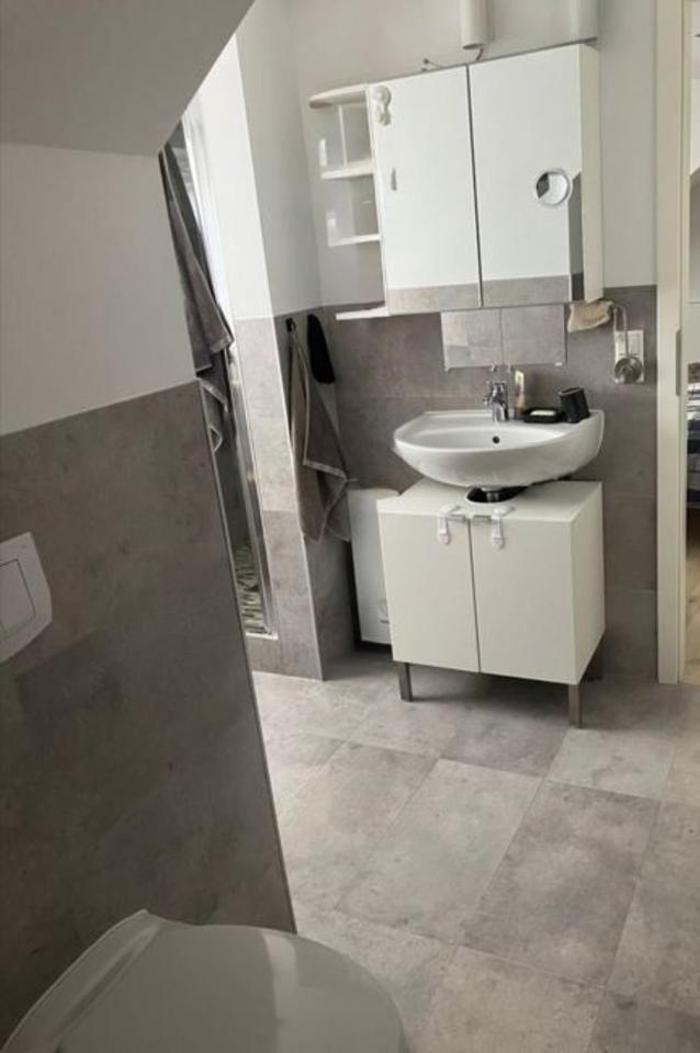 Freistehendes Einfamilienhaus mit 5 Zimmern in Solingen
