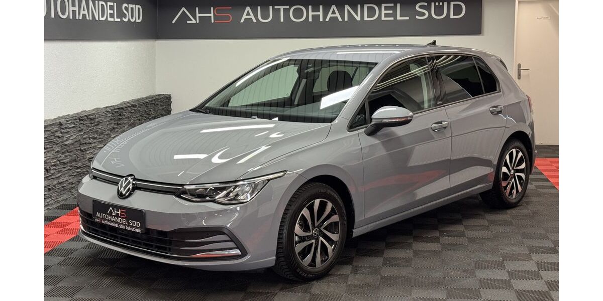 VW Golf 29.500 km 23.999 &euro; Remscheid 42857