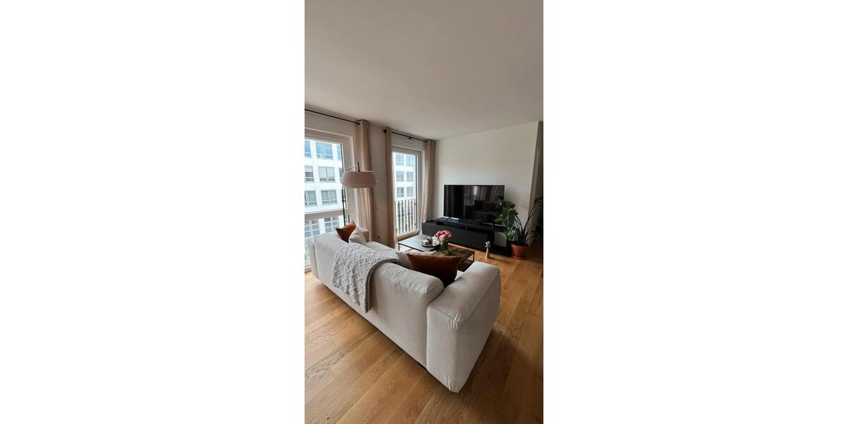 Etagenwohnung Düsseldorf Heerdt - 2 Zimmer, 60 m&sup2;, 1.860&euro; | Angebot:26366111