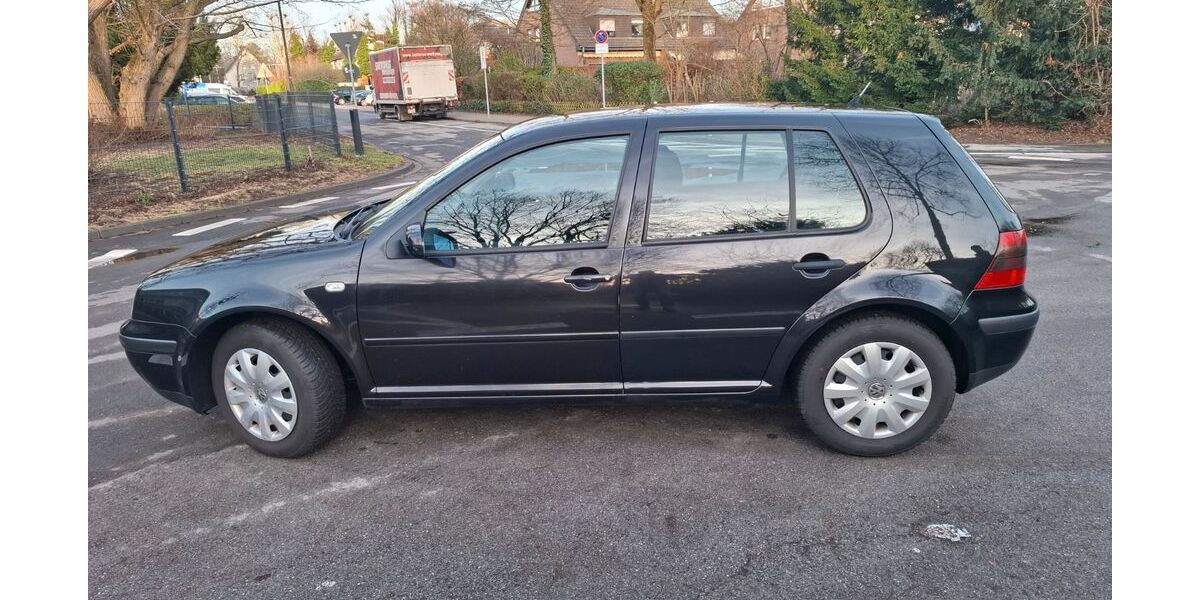 VW Golf 183.713 km 2.990 &euro; Ratingen 40878