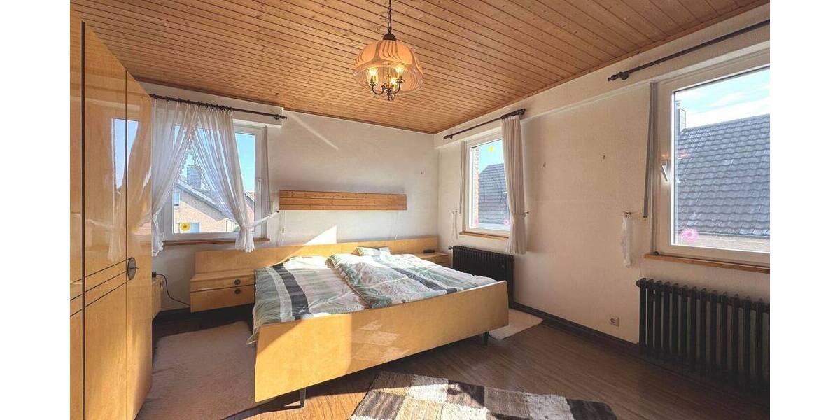 Einfamilienhaus Viersen Süchteln - 7 Zimmer, 180 m&sup2;, 242.000&euro; | Angebot:26842212