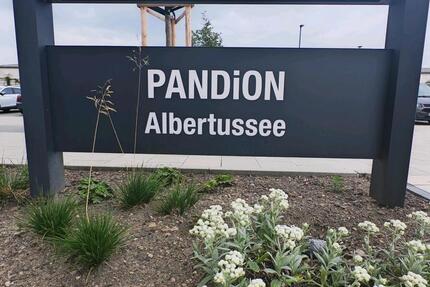 Haus Düsseldorf Heerdt - 3 Zimmer, 74 m&sup2;, 2.225&euro; | Angebot:25312301