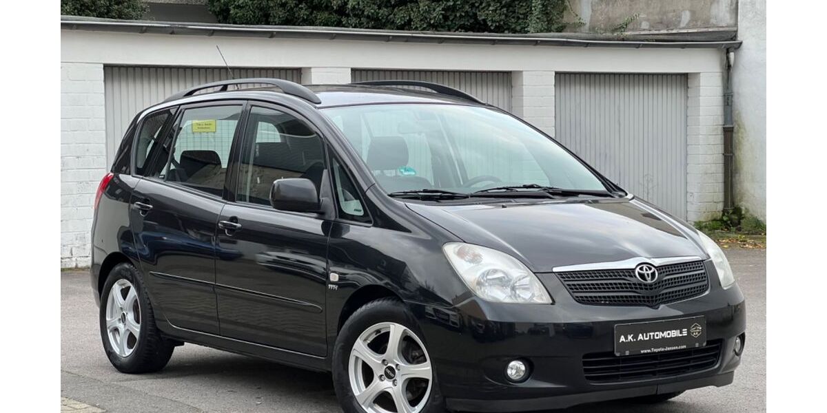 Toyota Corolla Verso 151.250 km 2.900 &euro; Oberhausen 46045