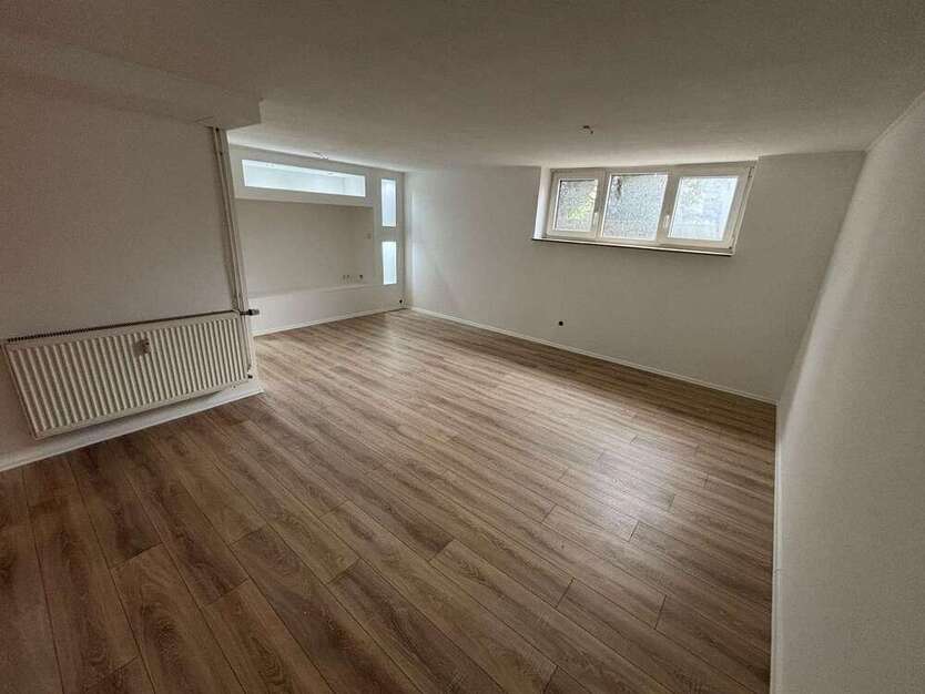 Wohnung zum Kaufen in Moers 34.500 € 28 m²