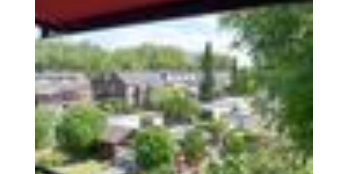 Dachgeschosswohnung mit Loggia (ca. 100 m²) 3 zimmer