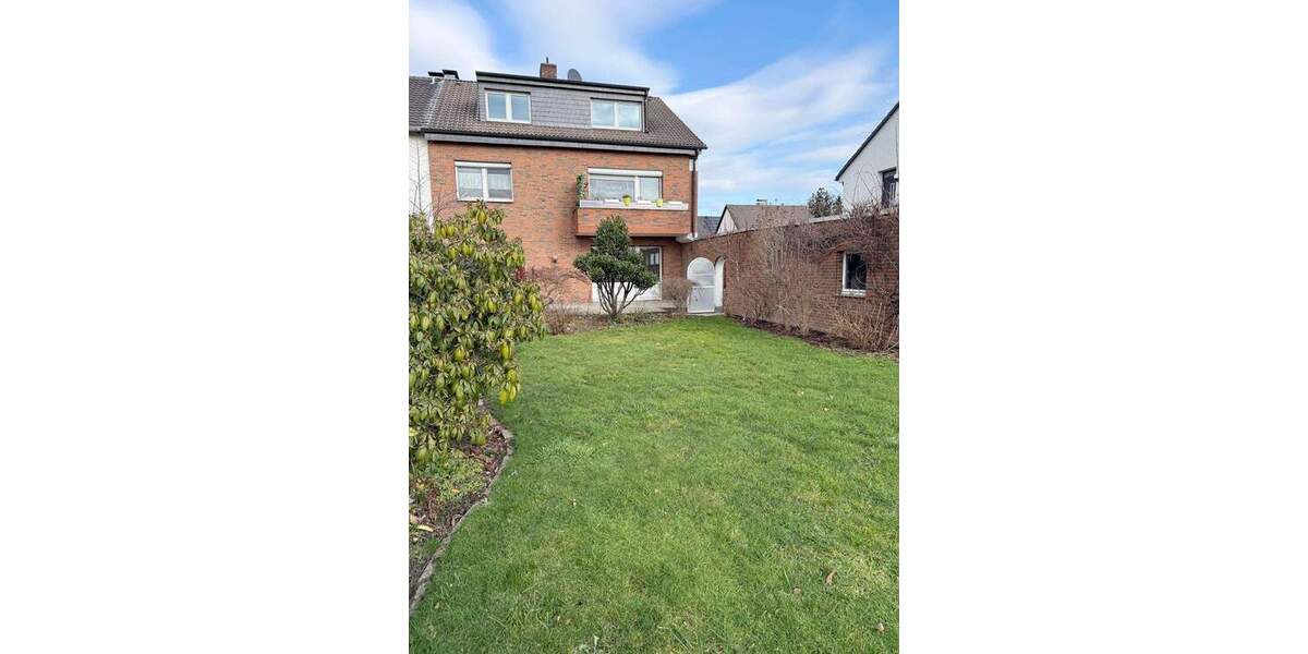 Mehrfamilienhaus, Wohnhaus Monheim am Rhein Baumberg - 9 Zimmer, 227 m&sup2;, 690.000&euro; | Angebot:22198699