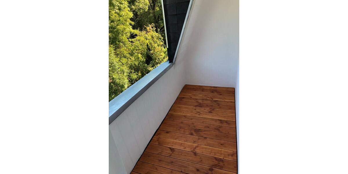 Eigentumswohnung mit Balkon und Blick auf die Nordbahntrasse 3 zimmer