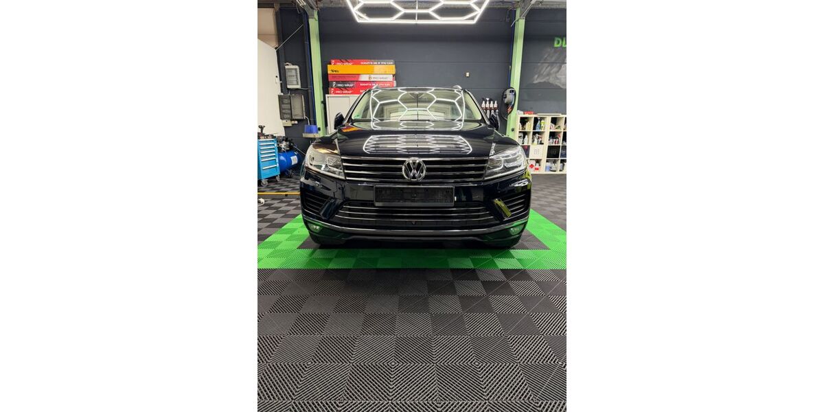 VW Touareg 173.000 km 29.999 &euro; Düsseldorf 40237