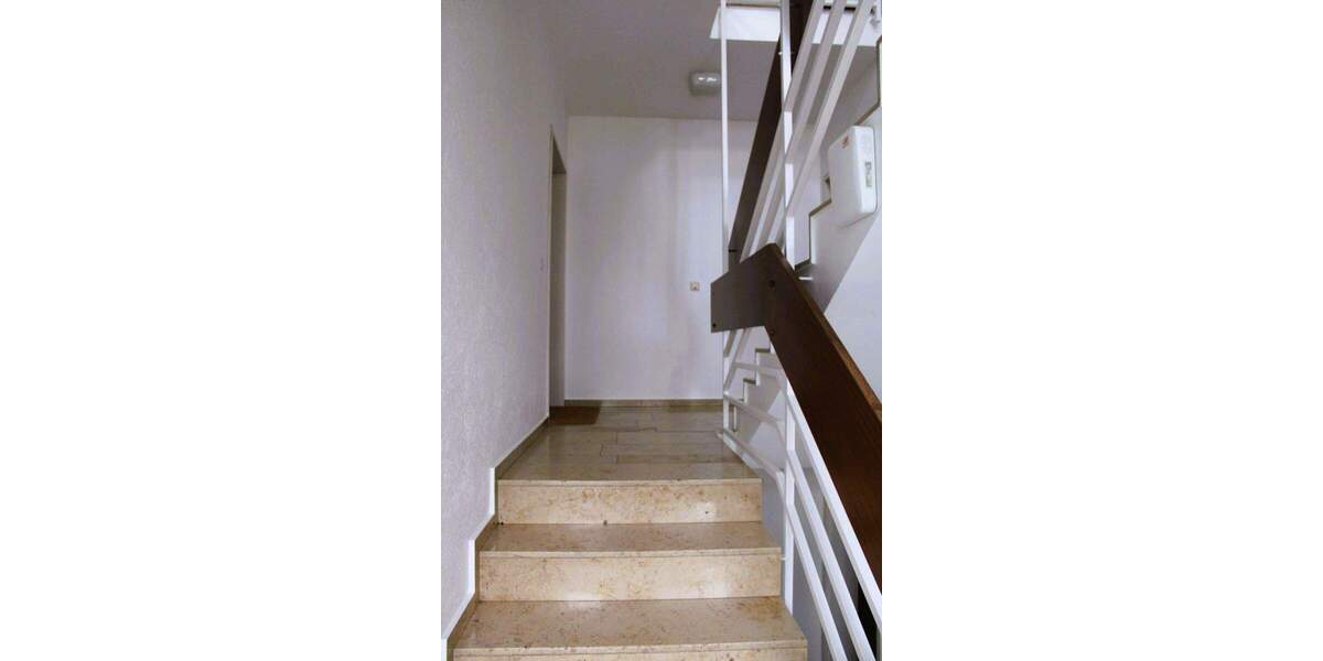 Etagenwohnung Düsseldorf Stockum - 4 Zimmer, 118 m&sup2;, 499.000&euro; | Angebot:25863976