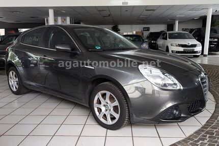 Alfa Romeo Giulietta 149.900 km 8.699 &euro; Hilden 40721