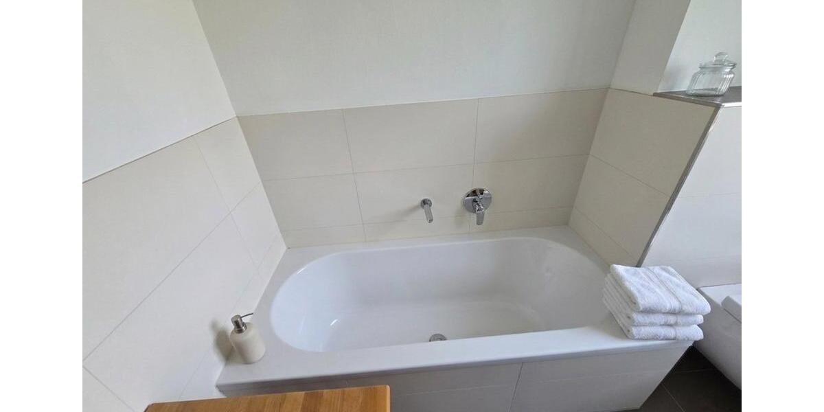 Etagenwohnung Düsseldorf Stadtbezirk 8 - 3 Zimmer, 95 m&sup2;, 479.000&euro; | Angebot:27157950