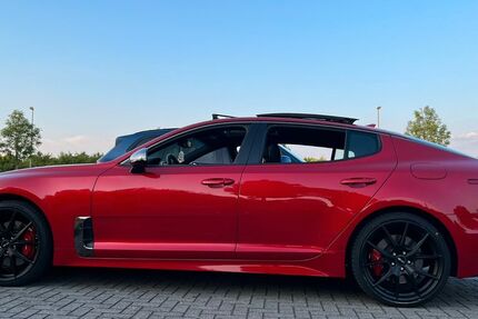 Kia Stinger 131.000 km 22.900 &euro; Grevenbroich 41517