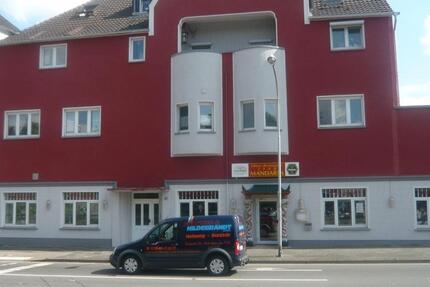 122qm ETW (72qm frei ab 1.5.26, 50qm vermietet) 4 zimmer