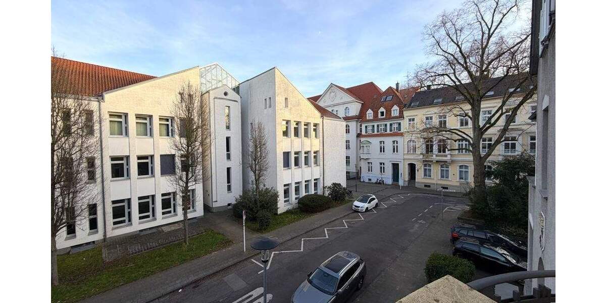 Altbaujuwel mit Charakter: Architektur, die man spürt - Ein Haus mit Seele und Geschichte! 3 zimmer