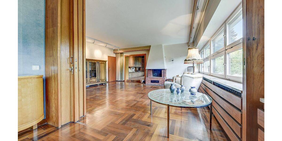 Tolles Baugrundstück mit großem Baufenster und Altbestand zimmer