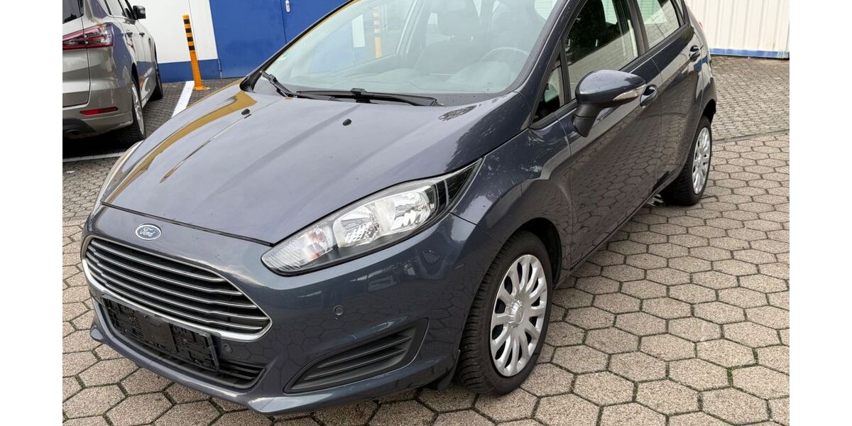 Ford Fiesta 158.000 km 5.500 &euro; Hilden 40721