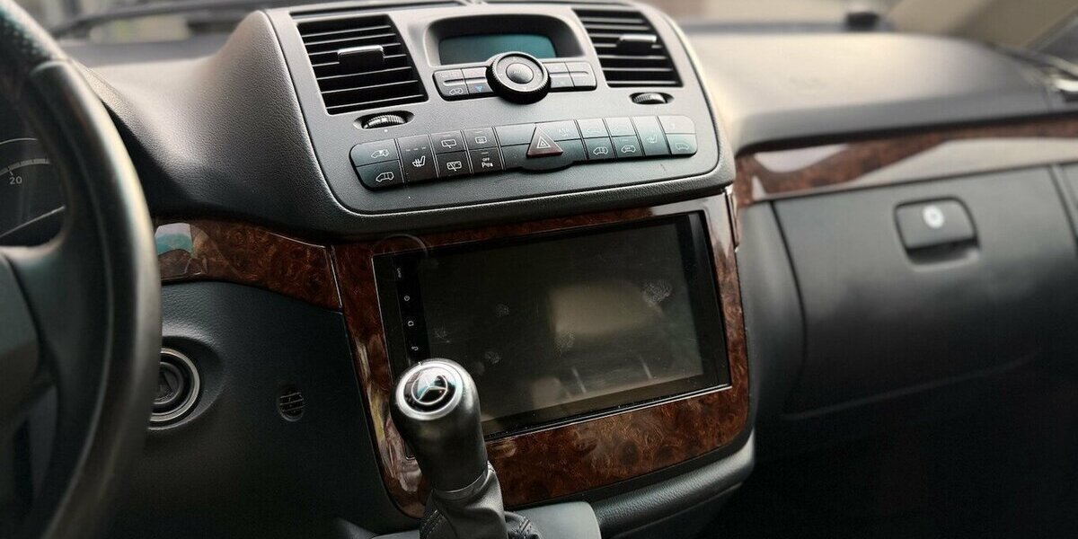 Mercedes-Benz Viano Edition lang / PANO / El.Türen / 8 Sitzer 130.000 km 34.990 &euro; Mönchengladbach 41066