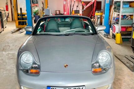 Porsche Boxster 132.000 km 16.700 &euro; Leverkusen 51375