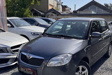 Skoda Fabia 68.110 km 6.999 &euro; Mönchengladbach 41238