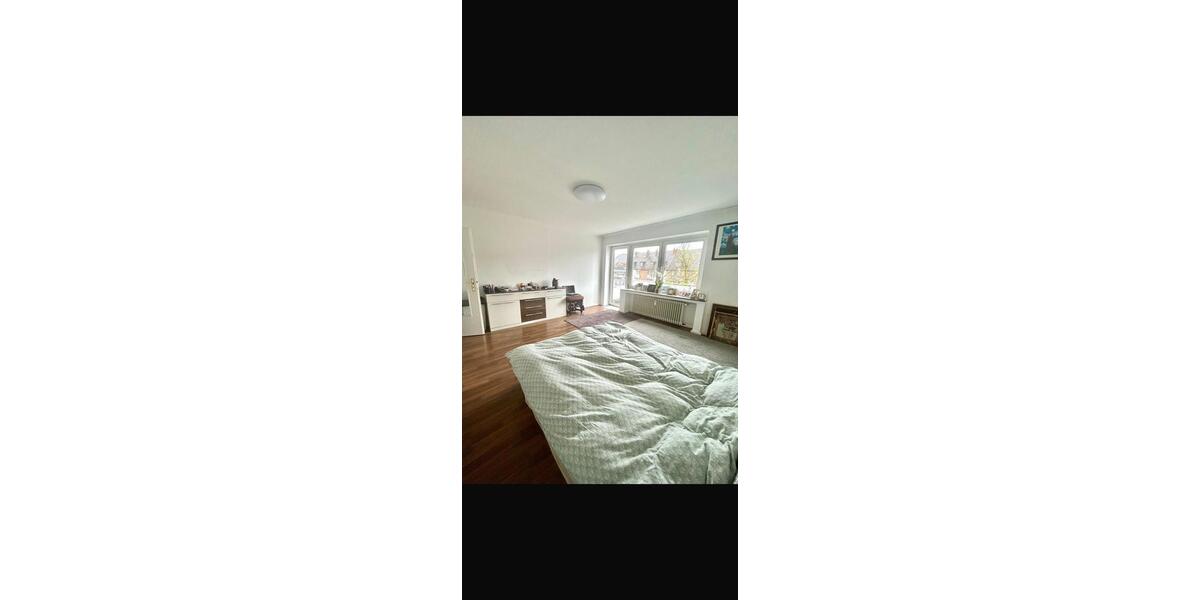 Etagenwohnung Düsseldorf Heerdt - 2 Zimmer, 61 m&sup2;, 1.000&euro; | Angebot:26426834