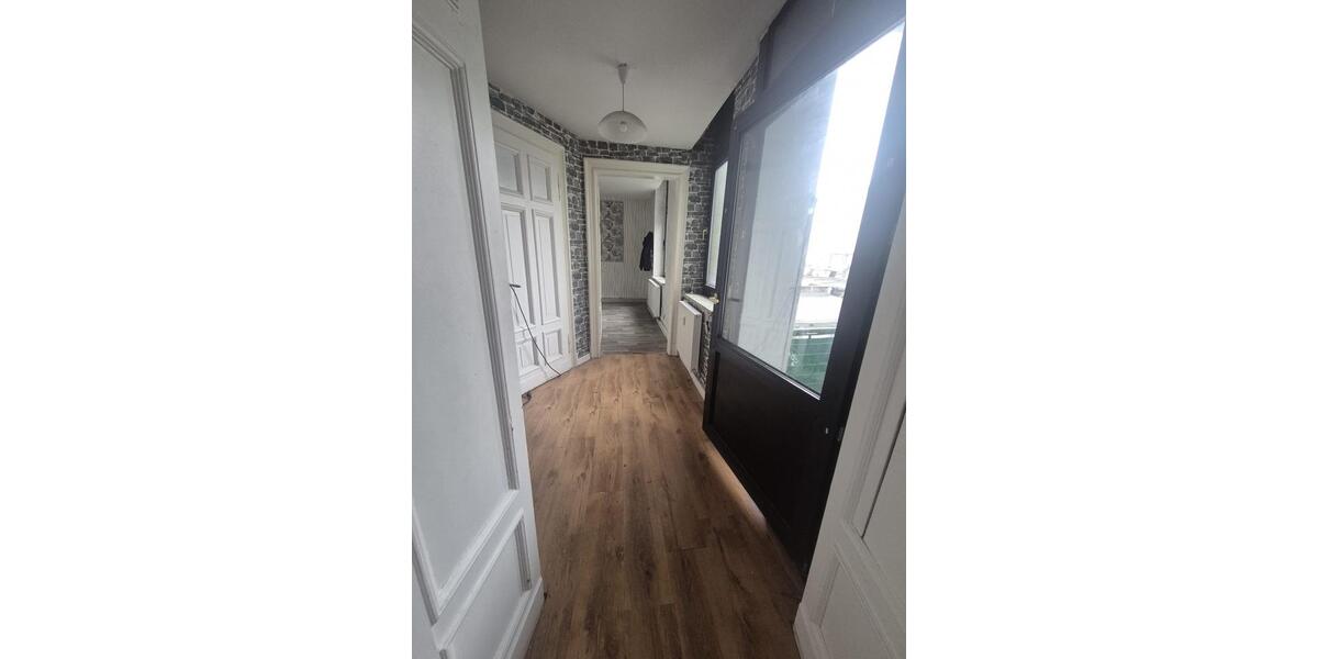 4-Zimmer-1. Obergeschoss in zentraler Mülheim an der Ruhr 4 zimmer