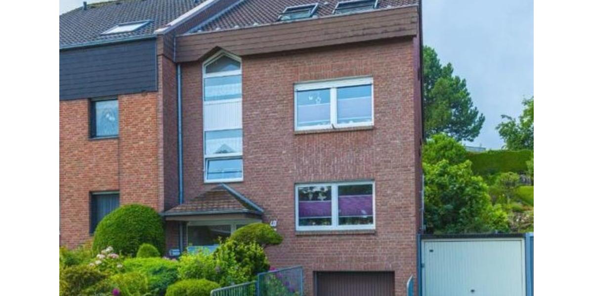 Maisonettewohnung in Zweifamilienhaus 3 zimmer