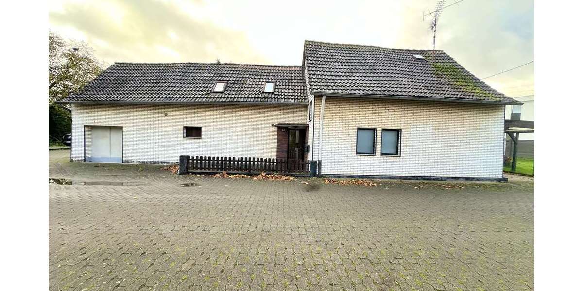 Haus zum Kaufen in Langenfeld Berghausen 369.000 € 85 m² 4 zimmer