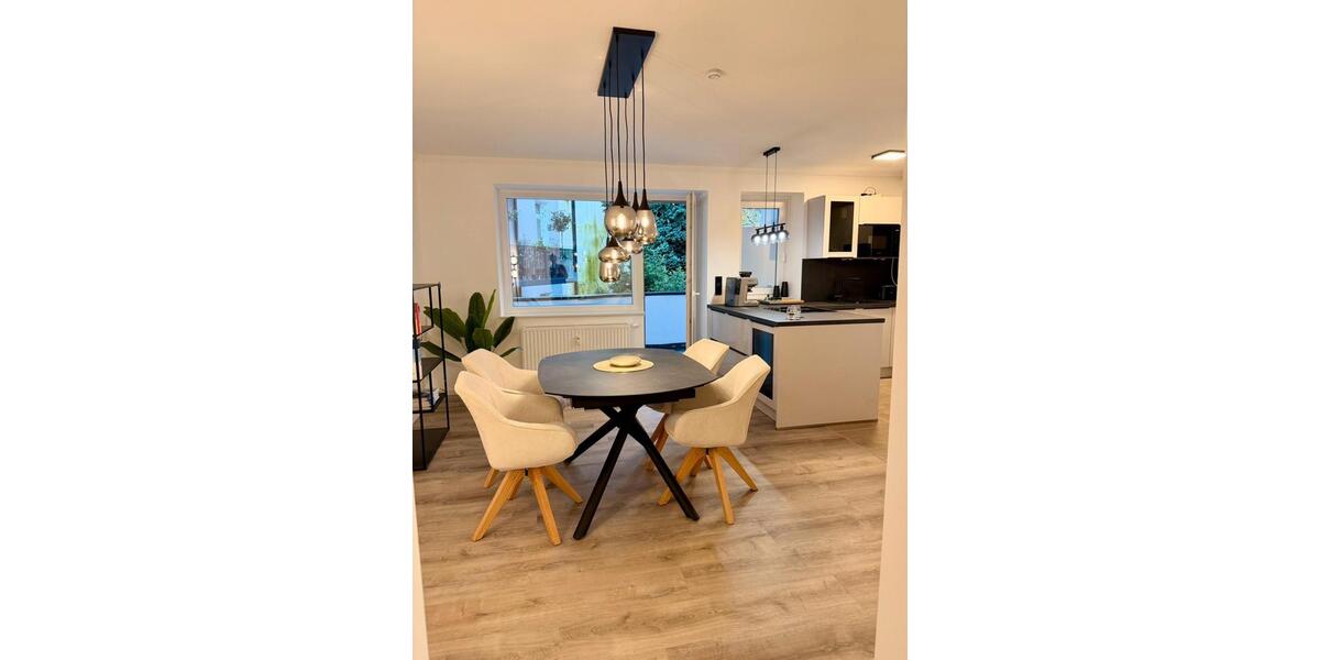 Wohnung Düsseldorf + separate EG Fläche + Garten Garage 3 zimmer