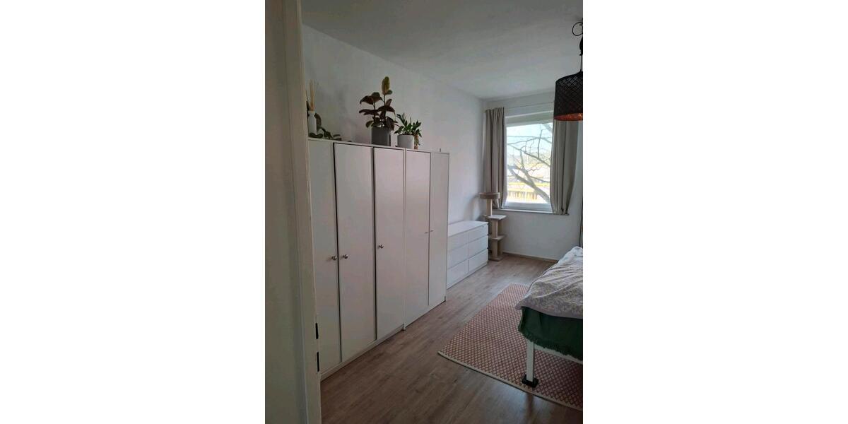 Etagenwohnung Duisburg Duisburg-Mitte - 2.5 Zimmer, 67 m&sup2;, 655&euro; | Angebot:25782606