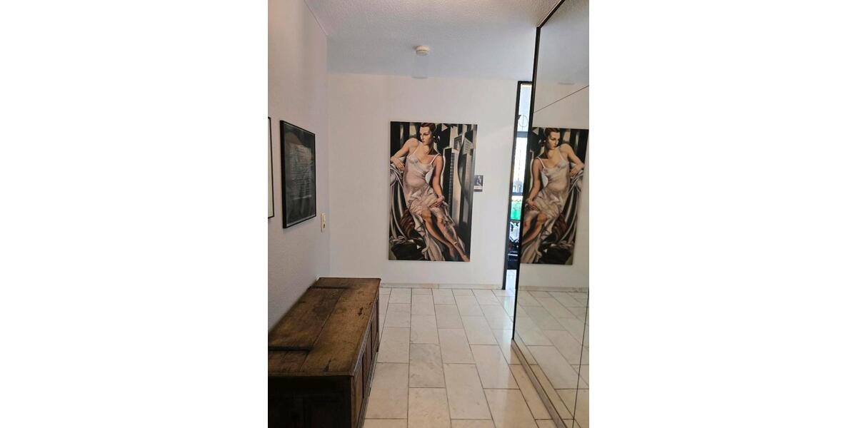 Exklusive Helle Wohnung in Köln-Weiden. Keine Markler Anfragen 4 zimmer