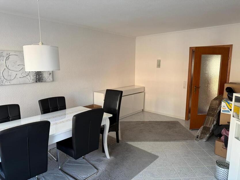 3 Zimmer Wohnung in Kleinenbroich zu vermieten - mit Balkon
