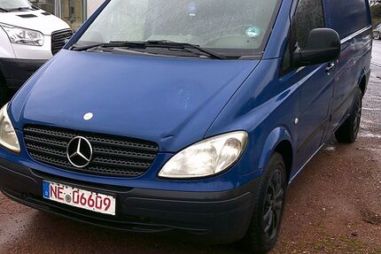 Mercedes-Benz Vito 261.800 km 2.700 &euro; Grevenbroich 41516