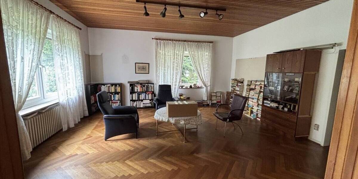 Mehrfamilienhaus, Wohnhaus Krefeld Cracau - 7 Zimmer, 199 m&sup2;, 590.000&euro; | Angebot:25693364