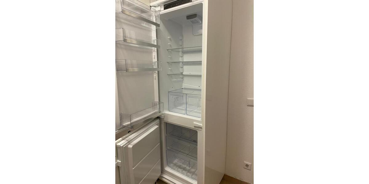 Helle, barrierefreie 2-Zimmer-Wohnung in ruhiger Lage (Düsseldorf 2.5 zimmer