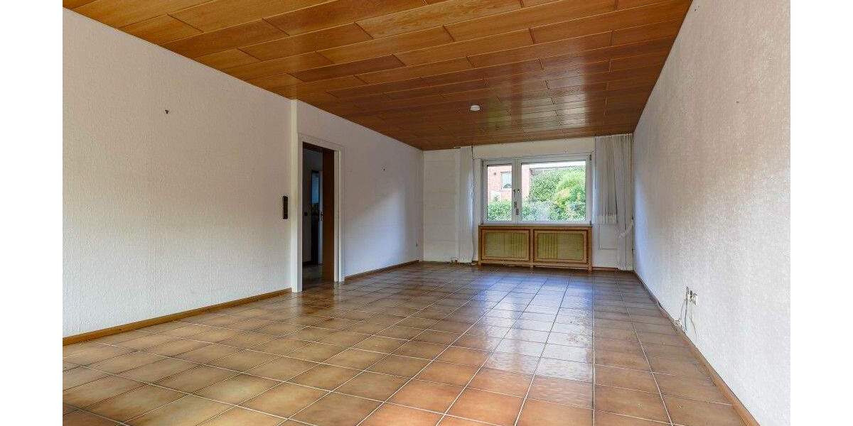 Reihenmittelhaus mit Garage * 4 Zimmer * Süd-Terrasse * Keller * Wannenbad 4 zimmer