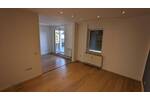 Eigennutzung oder Investition: 4-Parteienhaus in Essen-Steele mit Garten, Wintergarten, 5 Garagen