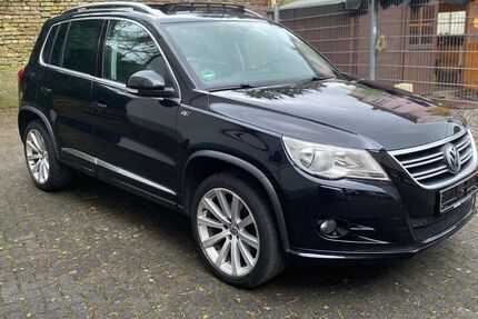 VW Tiguan 198.756 km 7.900 &euro; Solingen 42655