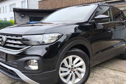VW T-Cross 30.000 km 19.950 € Solingen 42657