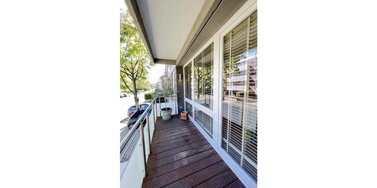 Exklusive 5-Zimmer Wohnung mit Luxusküche & 3 Balkonen in unmittelbarer Rheinnähe 5 zimmer