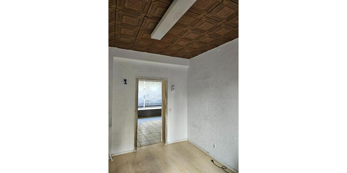 Krefeld-City: Ladenlokal für Einzelhandel Büro Dienstleistung zimmer