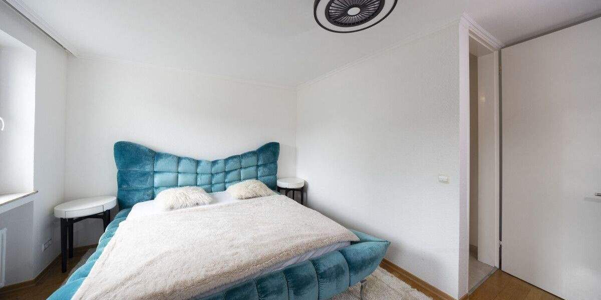 Etagenwohnung Düsseldorf Mörsenbroich - 4 Zimmer, 197 m&sup2;, 590.000&euro; | Angebot:25167400